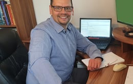 janos arany im home office