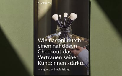 Case-Study-Cover mit Make-up-Pinseln und deutschem Titel über flaconis nahtlosen Checkout.