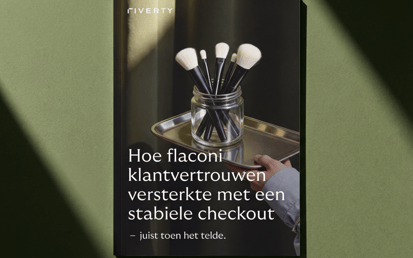 Case study-cover met make-upkwasten en een Nederlandse titel over flaconi’s stabiele checkout.