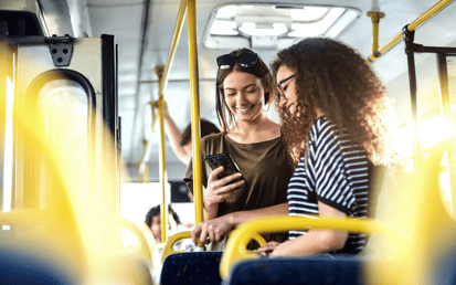 Riverty stärkt den digitalen Ticketvertrieb der BVG / Foto: dusanpetkovic/iStock / Getty Images Plus via Getty Images