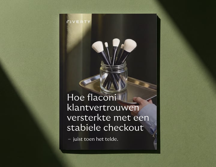 Case study-cover met make-upkwasten en een Nederlandse titel over flaconi’s stabiele checkout.